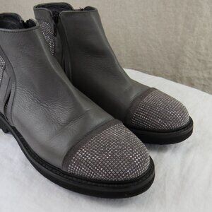 Sheridan Mia VIVA Studded Leather Ankle Boot Bootie Italy SIZE 38 (7.5/8) Gray